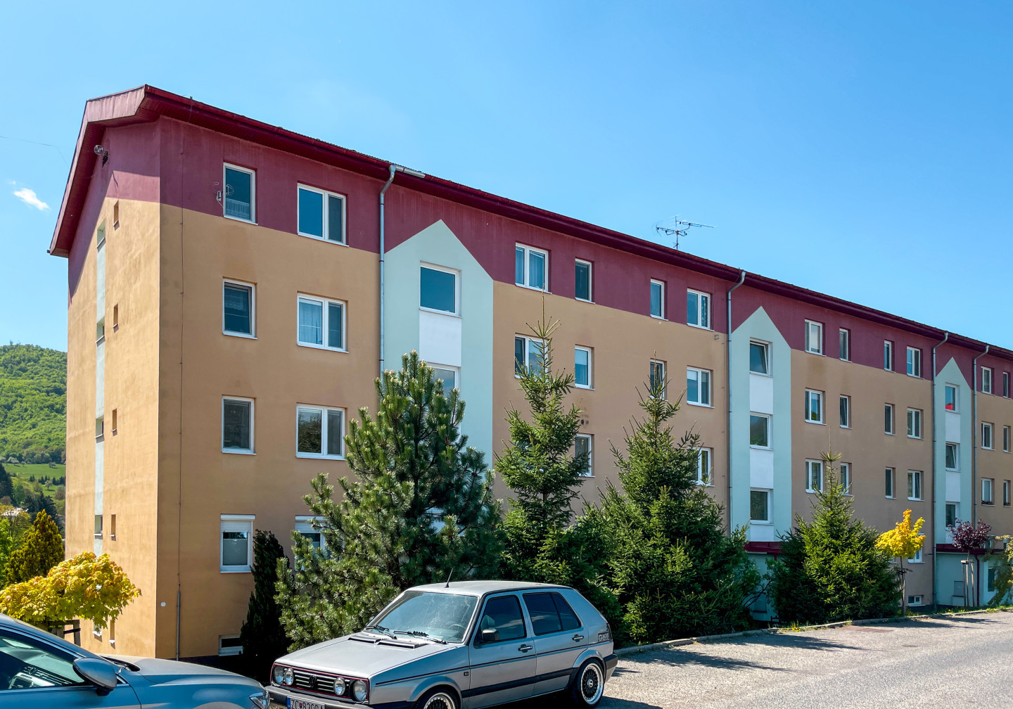 Pod sekvojou 25 - 29
